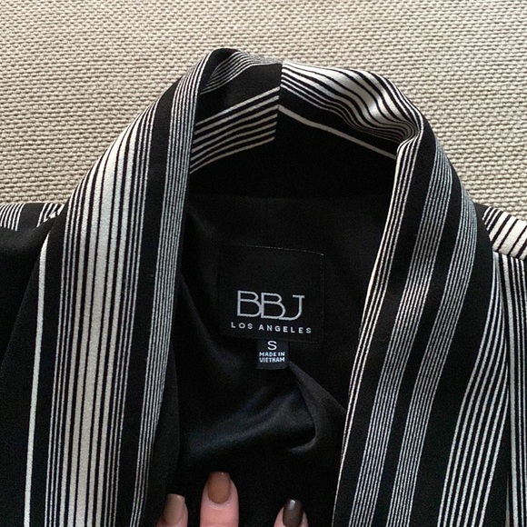 Fashion Nova Striped blazer - Picture 4 of 4